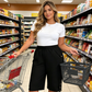 👖 Dámské capri kalhoty s elastickým pasem – délka ke kolenům, knoflíkové detaily, pohodlí 🌿