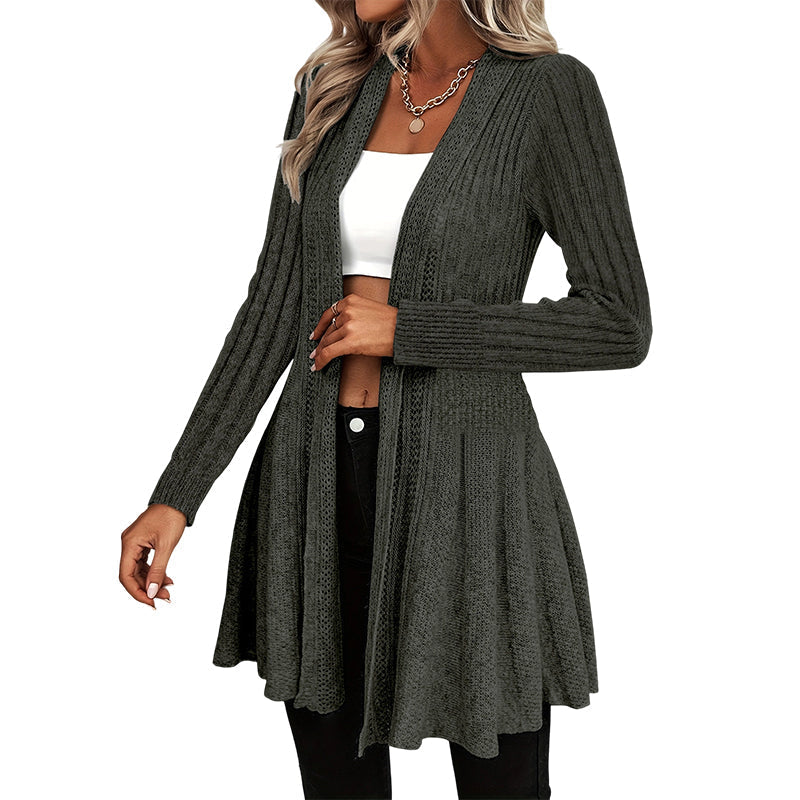 🧥 Elegant Knit Cardigan — Soft, comfortable, and versatile; perfect for any occasion.