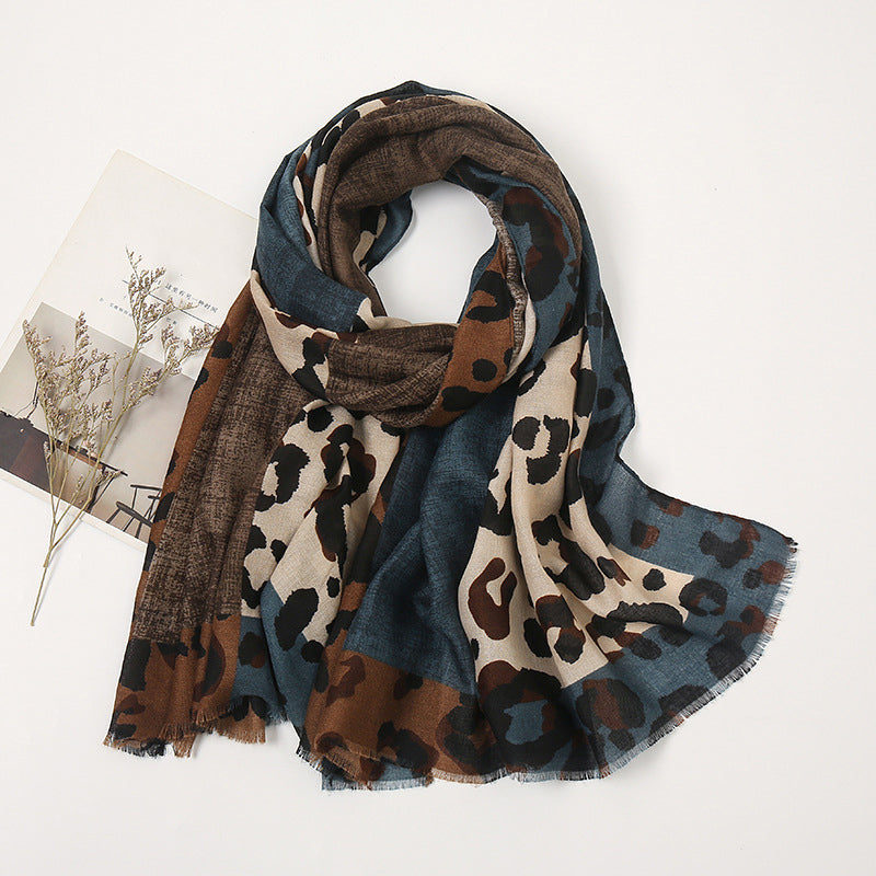 🌸🧣Versatile Lightweight Leopard Print Shawl Scarf