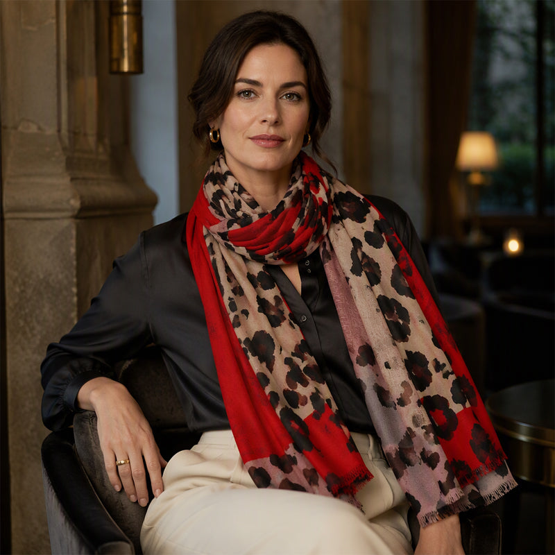 🌸🧣Versatile Lightweight Leopard Print Shawl Scarf