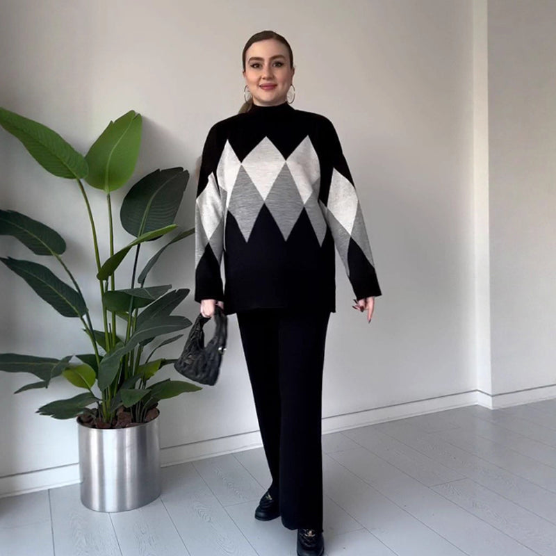 Women's Argyle Mock-Neck Sweater & Pants 2-Piece Set